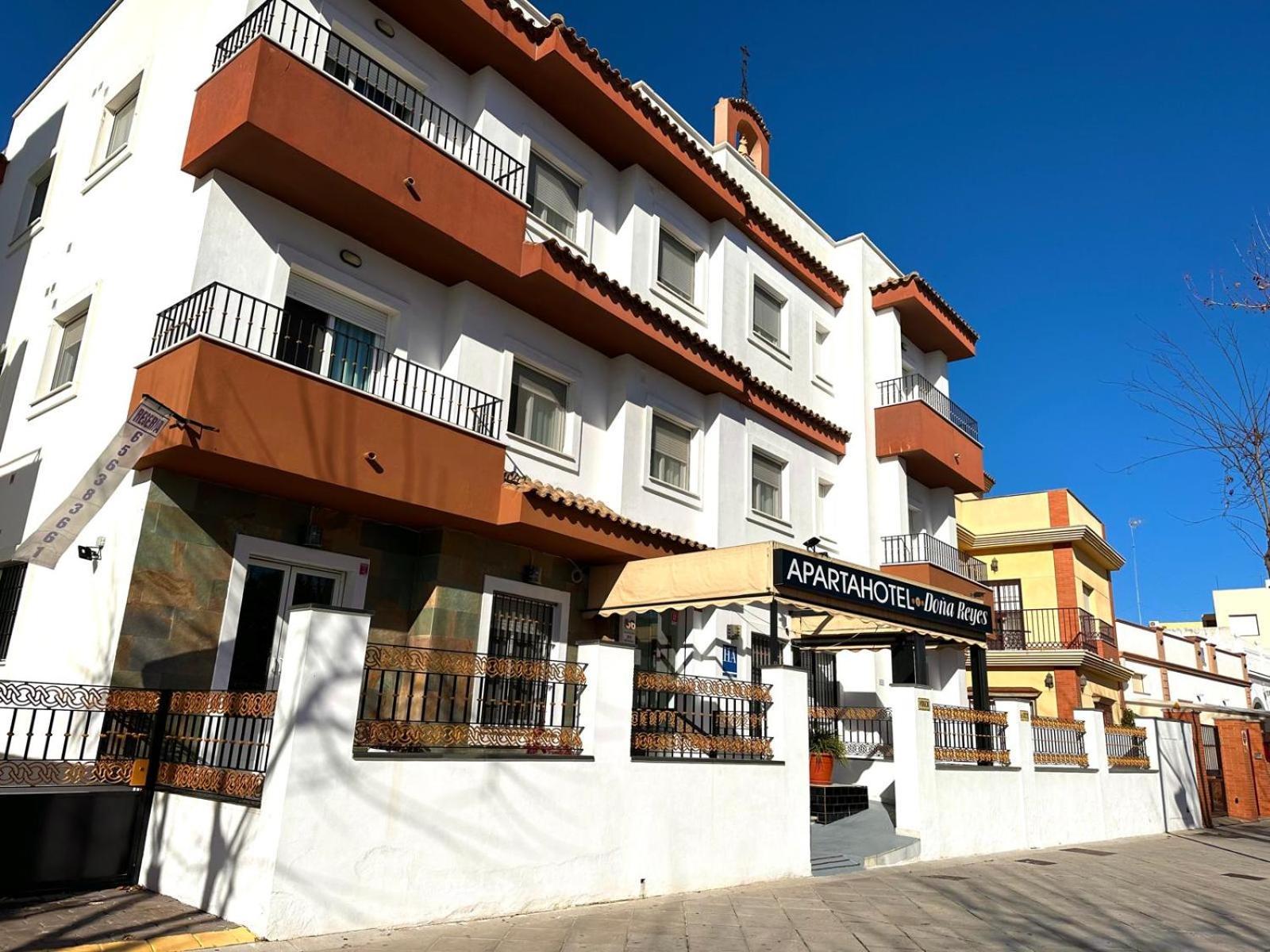 Apartahotel Dona Reyes Chipiona Exteriér fotografie