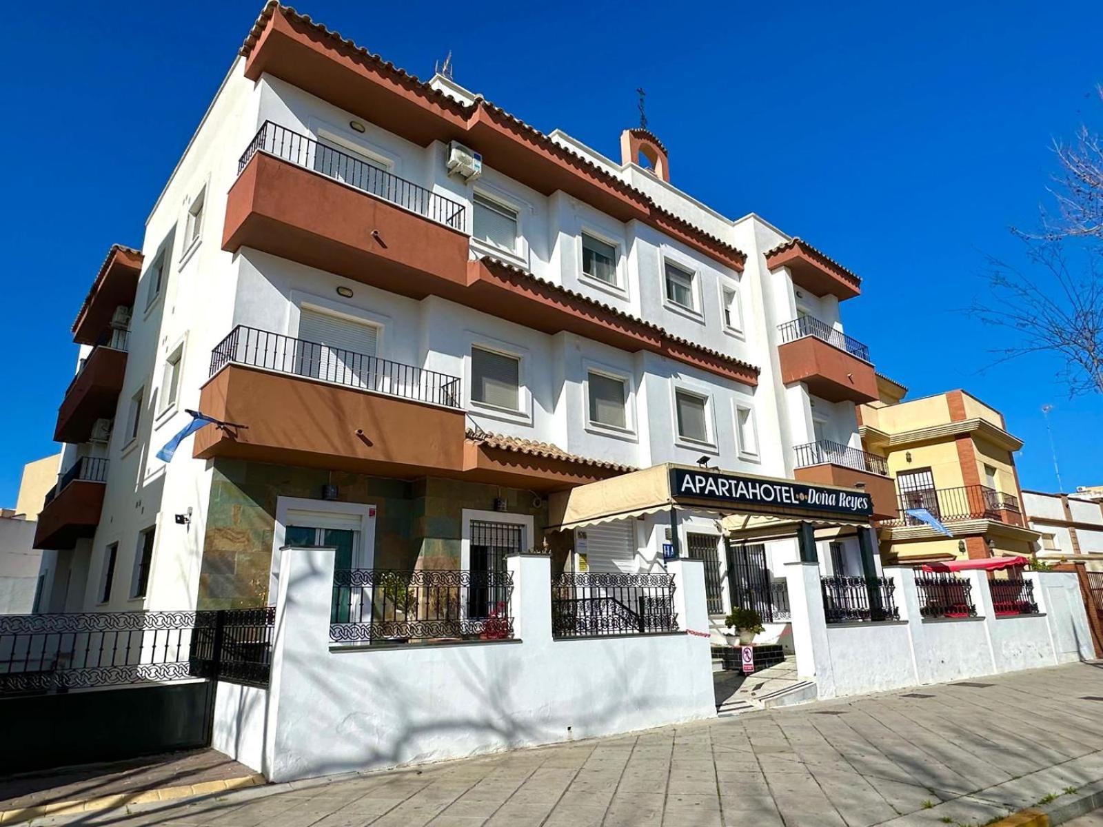 Apartahotel Dona Reyes Chipiona Exteriér fotografie